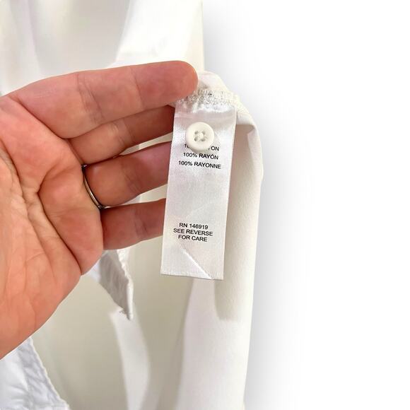 Casa Cabana Sammie White Blouse Button Up Pleated Back Cuffed Womens Size Large - Picture 4 of 9